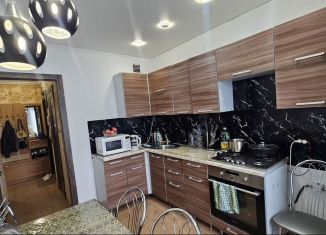 Продается 3-комнатная квартира, 66 м2, Республика Башкортостан, улица 50 лет Октября, 48/1