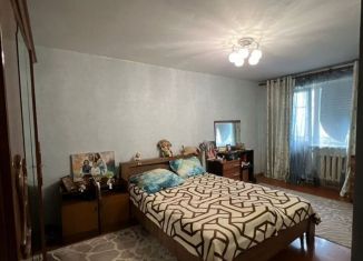 Продаю 3-комнатную квартиру, 62 м2, Белово, улица Ленина, 14