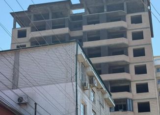 Продаю 2-ком. квартиру, 88 м2, Махачкала, улица Ушакова, 16