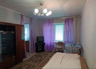 Сдается в аренду 2-комнатная квартира, 43 м2, Елец, улица Ани Гайтеровой, 13