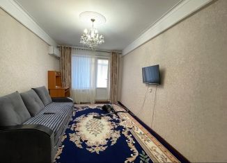 Продаю 2-ком. квартиру, 60 м2, Дагестан, Комсомольская улица, 5