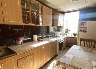 Продам 4-ком. квартиру, 93.8 м2, Екатеринбург, улица 8 Марта, 99