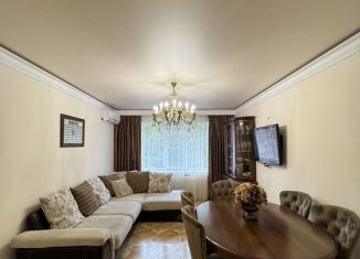 Сдаю 3-комнатную квартиру, 75 м2, Грозный, улица Дьякова, 16