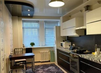 Сдаю в аренду 1-комнатную квартиру, 46 м2, Республика Башкортостан, улица Гоголя, 79