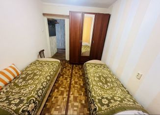 Сдается в аренду двухкомнатная квартира, 50 м2, Татарстан, улица Гагарина, 16А