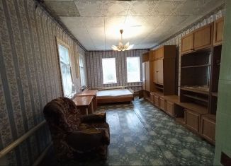 Двухкомнатная квартира на продажу, 39 м2, Россошь, Пролетарская улица, 44