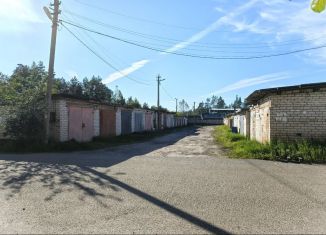 Продам гараж, 21 м2, Луга, Ленинградское шоссе, 6А