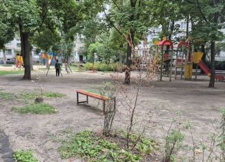 Продается 3-комнатная квартира, 54 м2, Воронеж, улица Генерала Лизюкова, 32