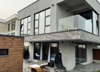 Сдается в аренду коттедж, 150 м2, Краснодарский край, Берёзовый переулок, 30