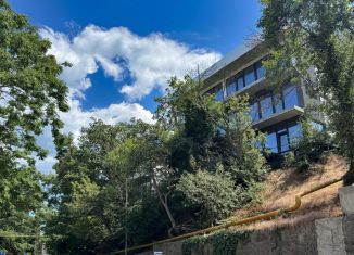 Продаю 1-комнатную квартиру, 43.4 м2, Крым, Комсомольская улица, 5