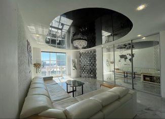 Сдаю в аренду трехкомнатную квартиру, 103.4 м2, Республика Башкортостан, улица Бабушкина, 25/1