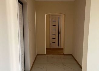 Продается 2-ком. квартира, 51.5 м2, Абакан, улица Чертыгашева, 135