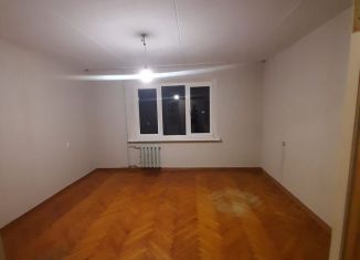 Сдам двухкомнатную квартиру, 50.8 м2, Майкоп, улица Герцена, 98