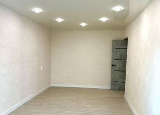 Двухкомнатная квартира на продажу, 44 м2, Боровичи, Сушанская улица, 12