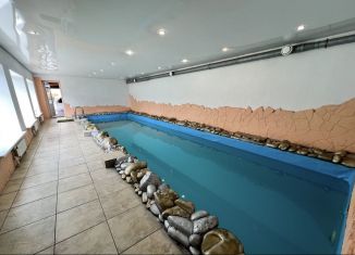 Сдается коттедж, 300 м2, Казань, Дорожная улица, 9
