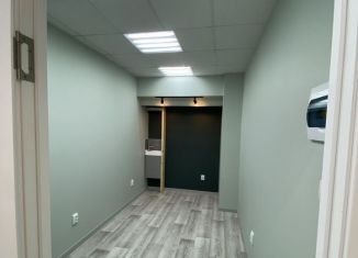 Сдам помещение свободного назначения, 9.5 м2, Сыктывкар, улица Пушкина, 3