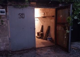 Сдаю гараж, 18 м2, Новороссийск, территория ГСК 10, с30