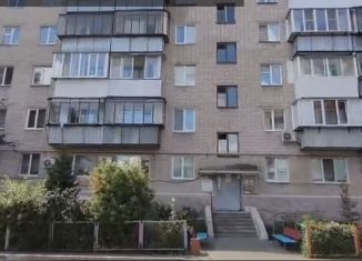 Продаю 3-ком. квартиру, 62 м2, Троицк, улица имени Ю.А. Гагарина, 34