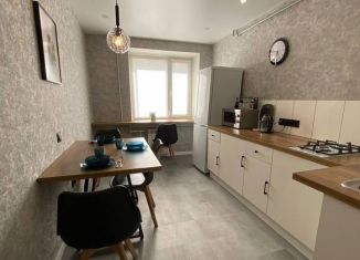 Аренда 1-ком. квартиры, 39 м2, Санкт-Петербург, Варшавская улица, 37к1