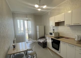 Продажа 1-ком. квартиры, 48.4 м2, Татарстан, улица Восстания, 80