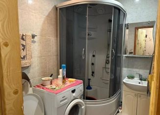 Сдаю 3-ком. квартиру, 54.5 м2, Кингисепп, Малая улица, 6