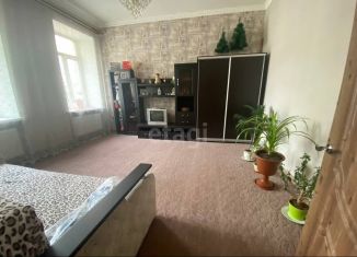 Продам 2-комнатную квартиру, 63.4 м2, Крым, улица Толстого, 33