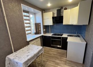 Продается 3-комнатная квартира, 51 м2, Мурманск, Советская улица