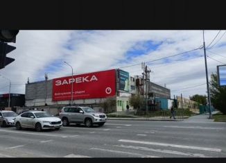 Продаю гараж, 18 м2, Тюмень, улица Газовиков, 57