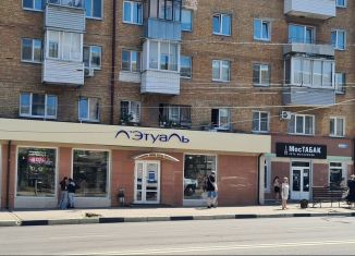 Сдаю торговую площадь, 198.8 м2, Брянск, проспект Ленина, 12