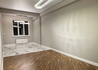 Продам 2-комнатную квартиру, 55 м2, Махачкала, Сергокалинская улица, 10