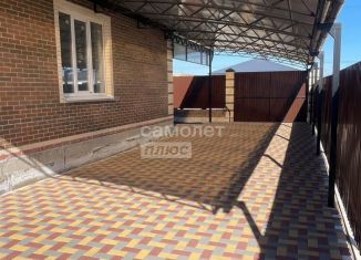 Продам дом, 120 м2, село Татарка, улица Роз, 12/36