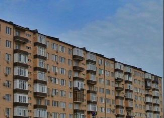 Продается 3-ком. квартира, 100 м2, Дагестан, проспект М. Омарова, 5