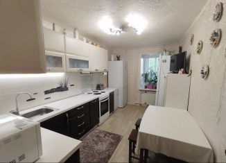 Продажа 2-комнатной квартиры, 53.4 м2, Абакан, улица Журавлёва, 4