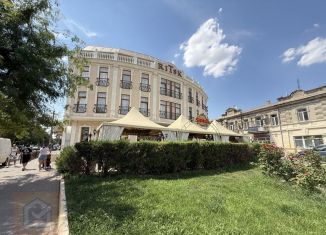 Продаю 1-комнатную квартиру, 26.1 м2, Евпатория, улица Революции, 42Б