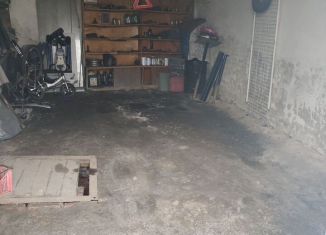 Продается гараж, Осинники, 1-й переулок Кирова