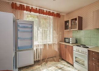 Продажа однокомнатной квартиры, 33.4 м2, Тюмень, улица Свердлова, 22