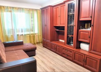 Продам 3-ком. квартиру, 62 м2, Ростов-на-Дону, улица Волкова, 8/1