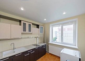 1-комнатная квартира на продажу, 36 м2, Тюмень, улица Валерии Гнаровской, 10