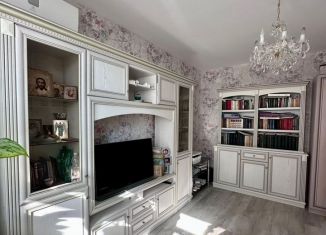 Продаю 1-комнатную квартиру, 35 м2, Краснодар, улица Красных Партизан, 1/3к6