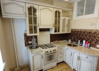 Продаю 3-ком. квартиру, 80.5 м2, Чебоксары, проспект Ленина, 14