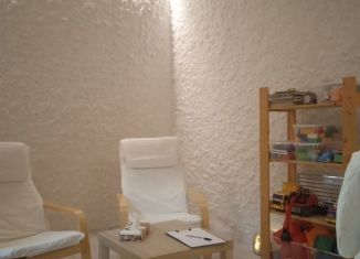 Сдаю в аренду офис, 13 м2, Челябинск, улица Комаровского, 4А