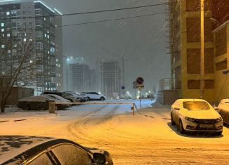 Продаю машиноместо, 18 м2, Омская область, улица Туполева, 2к3