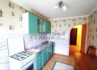 Продается 2-ком. квартира, 55 м2, Орёл, улица Генерала Жадова, 25
