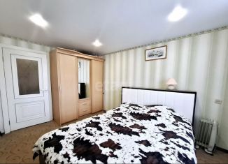 Продам 2-ком. квартиру, 54.3 м2, Тамбов, Советская улица, 202А