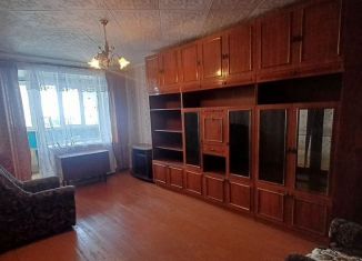 Продается двухкомнатная квартира, 43.3 м2, Чистополь, улица 40 лет Победы, 49