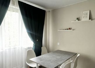 Продажа двухкомнатной квартиры, 44 м2, Псков, улица 23 Июля, 10