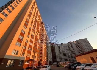 Продаю 4-ком. квартиру, 84.1 м2, Воронеж, улица Историка Костомарова, 46/2
