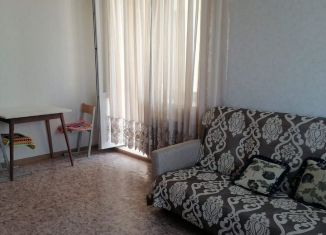 Сдаю в аренду двухкомнатную квартиру, 60 м2, Республика Башкортостан, улица Габдуллы Амантая, 3