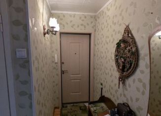 Продается двухкомнатная квартира, 48 м2, Ачинск, 5-й микрорайон, 35А