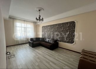 Продаю трехкомнатную квартиру, 105 м2, Махачкала, улица Юсупова, 55